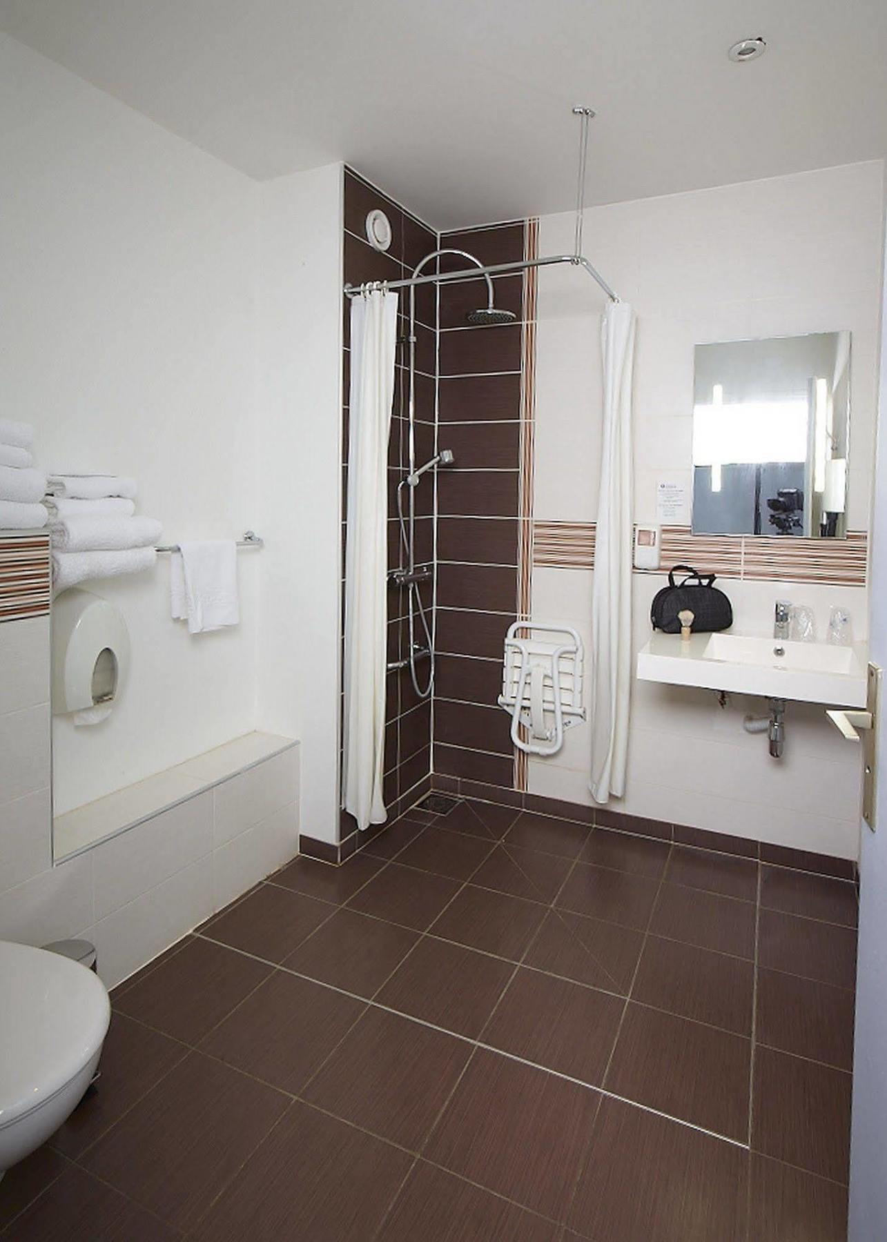 The Originals City, Hotel Continental, Poitiers Esterno foto